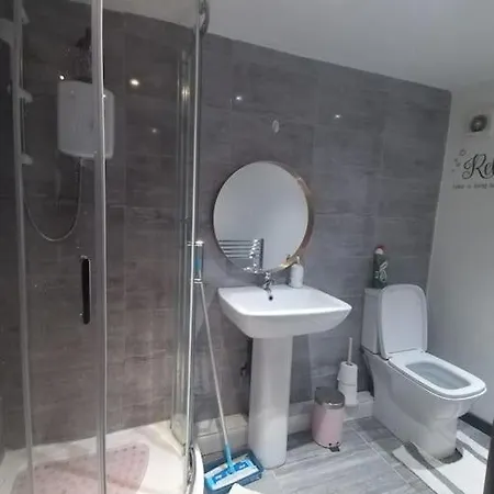 Apartament A Cosy Deluxe Size With Queen Size And Sofa Bed