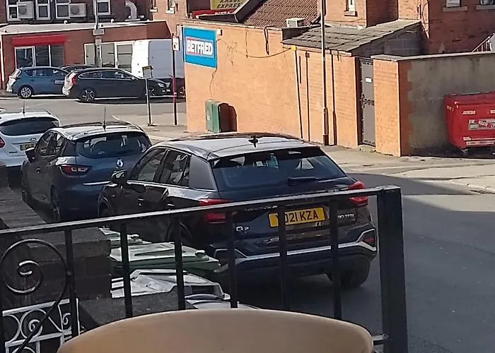 A Cosy Deluxe Size With Queen Size And Sofa Bed *