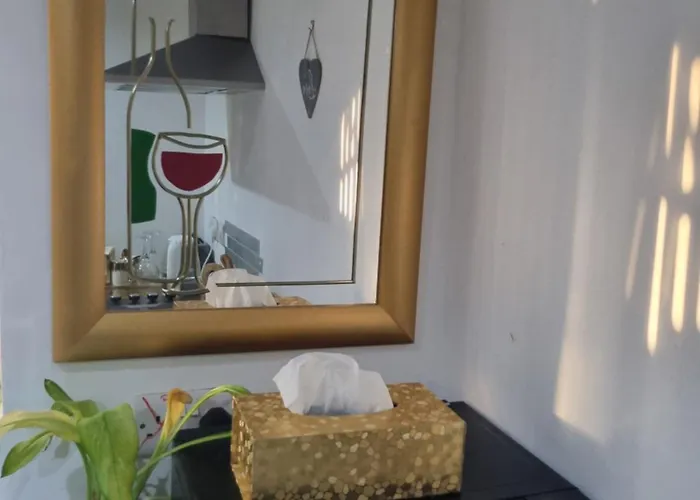 Apartment A Cosy Deluxe Size With Queen Size And Sofa Bed *